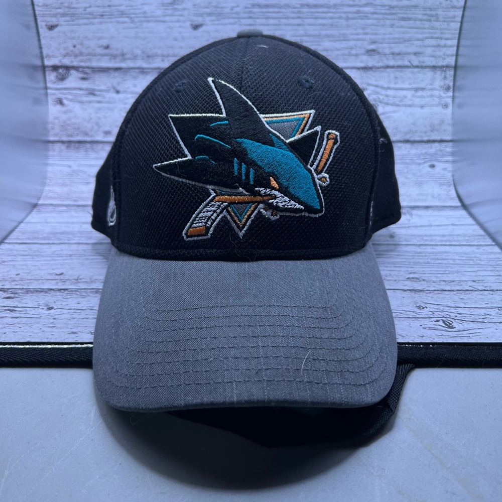 Reebok Center Ice Collection Dan Jose Sharks Hat Size L-Xl